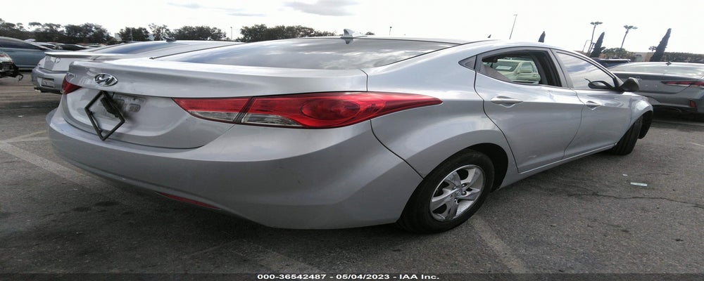 5NPDH4AE3DH237683 2013 HYUNDAI ELANTRA photo no. 4