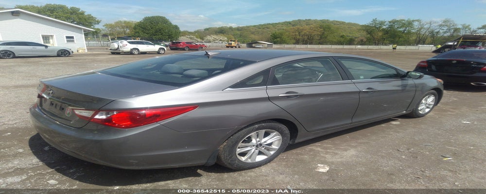 5NPEB4AC4DH802222 2013 HYUNDAI SONATA photo no. 4