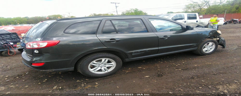 5NMSG3AB5AH339828 2010 HYUNDAI SANTA FE photo no. 4