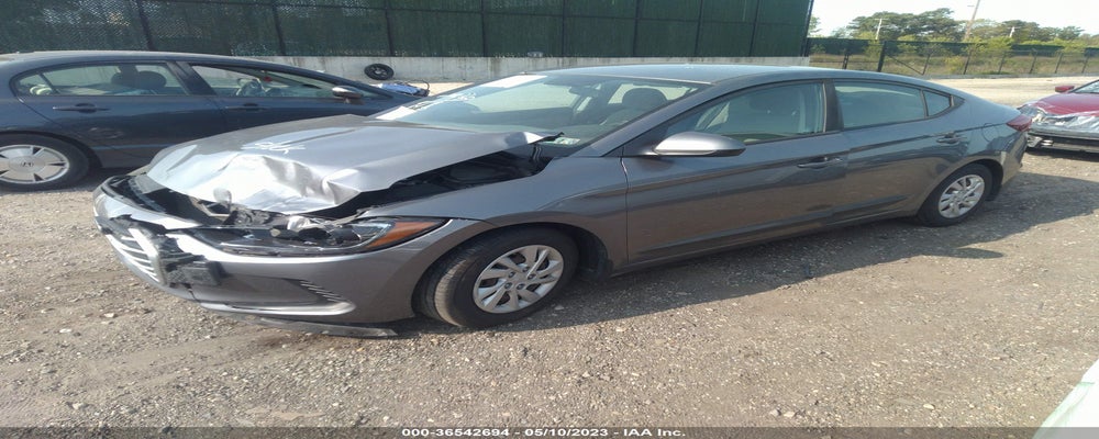 5NPD74LF1JH322462 2018 HYUNDAI ELANTRA photo no. 2