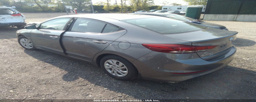 5NPD74LF1JH322462 2018 HYUNDAI ELANTRA photo no. 3
