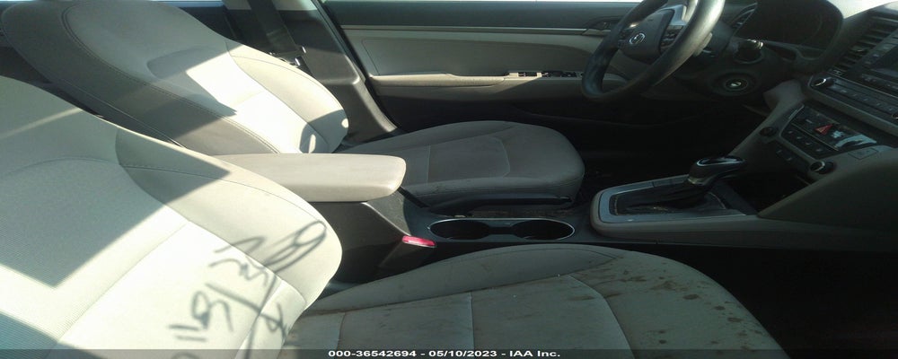 5NPD74LF1JH322462 2018 HYUNDAI ELANTRA photo no. 5