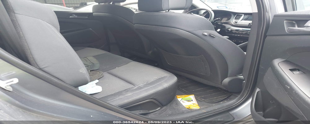 KM8J23A45HU328273 2017 HYUNDAI TUCSON photo no. 8