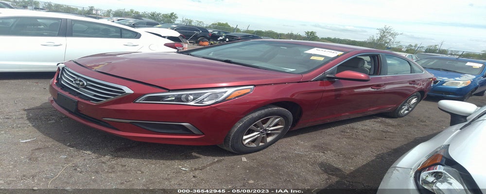 5NPE24AF4GH418990 2016 HYUNDAI SONATA photo no. 2