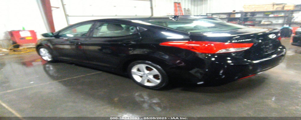 5NPDH4AE8DH447051 2013 HYUNDAI ELANTRA photo no. 3