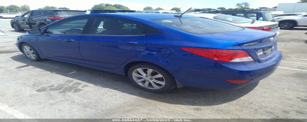 KMHCU4AE1DU570540 2013 HYUNDAI ACCENT photo no. 3