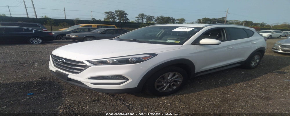 KM8J3CA44JU743085 2018 HYUNDAI TUCSON photo no. 2