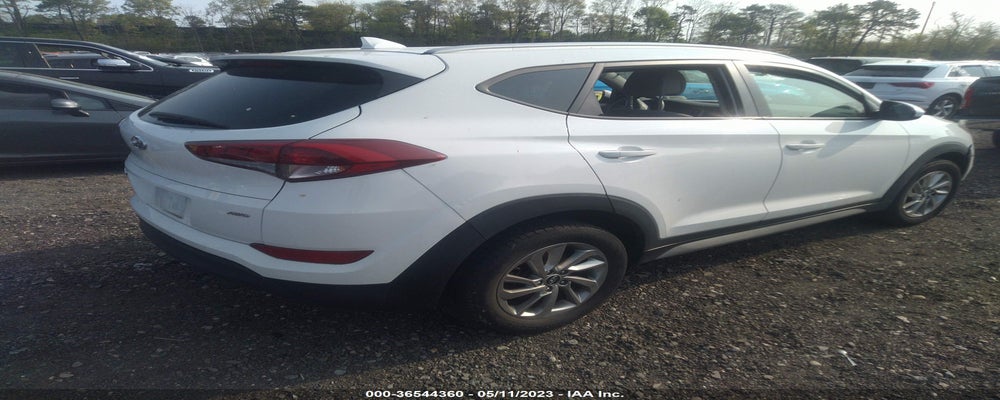 KM8J3CA44JU743085 2018 HYUNDAI TUCSON photo no. 4