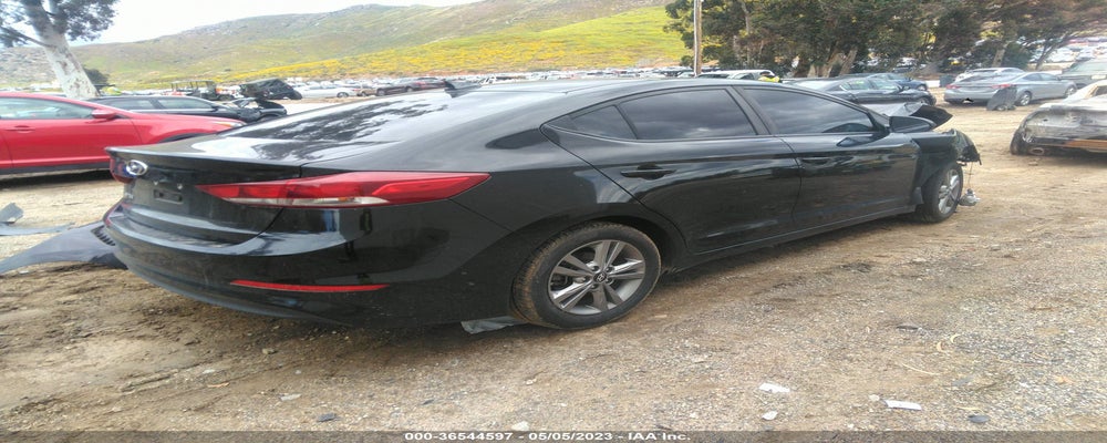 KMHD84LF0JU520349 2018 HYUNDAI ELANTRA photo no. 4