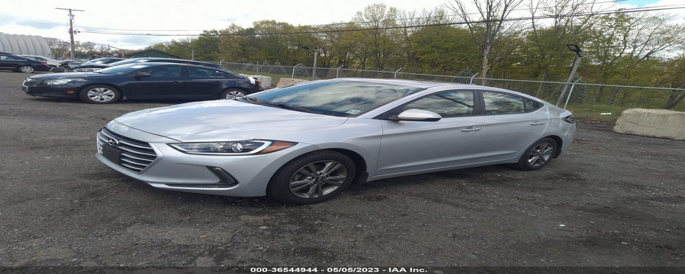 KMHD84LF1JU576249 2018 HYUNDAI ELANTRA photo no. 2