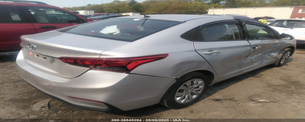 3KPC24A30JE012309 2018 HYUNDAI ACCENT photo no. 4