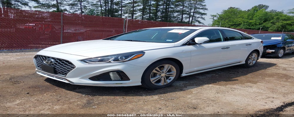 5NPE34AF2JH610123 2018 HYUNDAI SONATA photo no. 2