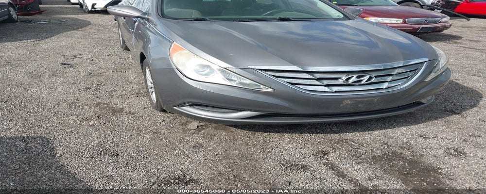5NPEB4AC0BH185950 2011 HYUNDAI SONATA photo no. 2