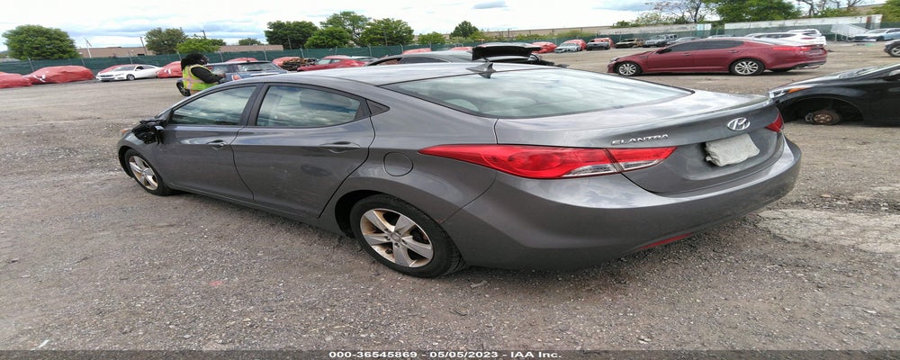 5NPDH4AE8DH425566 2013 HYUNDAI ELANTRA photo no. 3