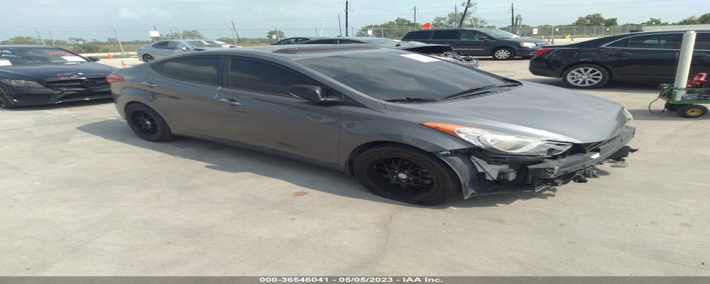 5NPDH4AE6DH245471 2013 HYUNDAI ELANTRA photo no. 4