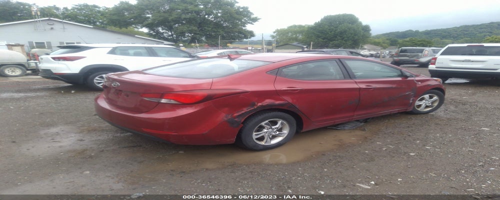 5NPDH4AEXFH574919 2015 HYUNDAI ELANTRA photo no. 4