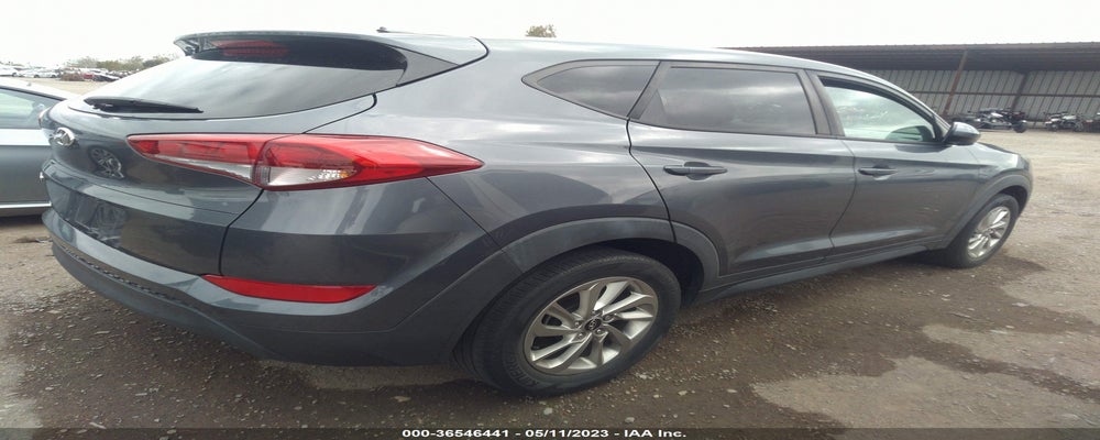 KM8J23A48HU396146 2017 HYUNDAI TUCSON photo no. 4
