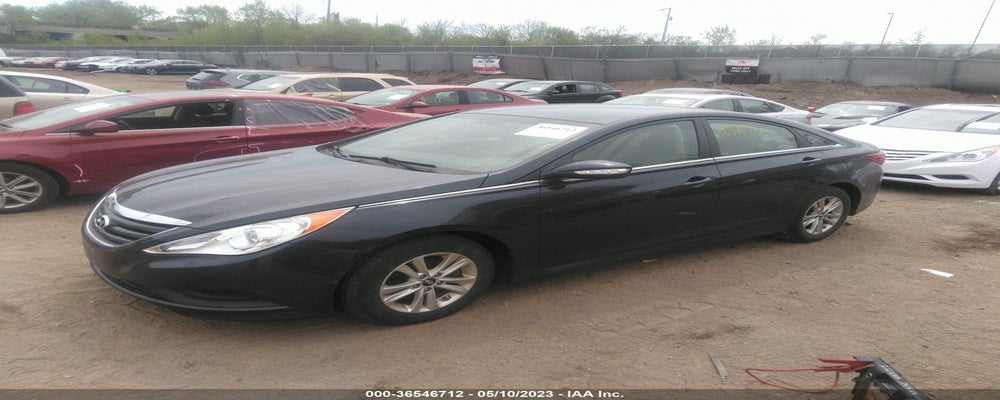 5NPEB4AC8EH886174 2014 HYUNDAI SONATA photo no. 2