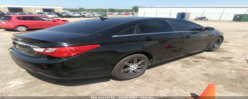 5NPEB4AC7CH310654 2012 HYUNDAI SONATA photo no. 4