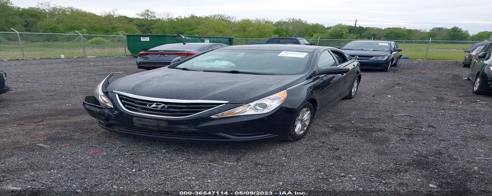 5NPEB4AC5DH704591 2013 HYUNDAI SONATA photo no. 2