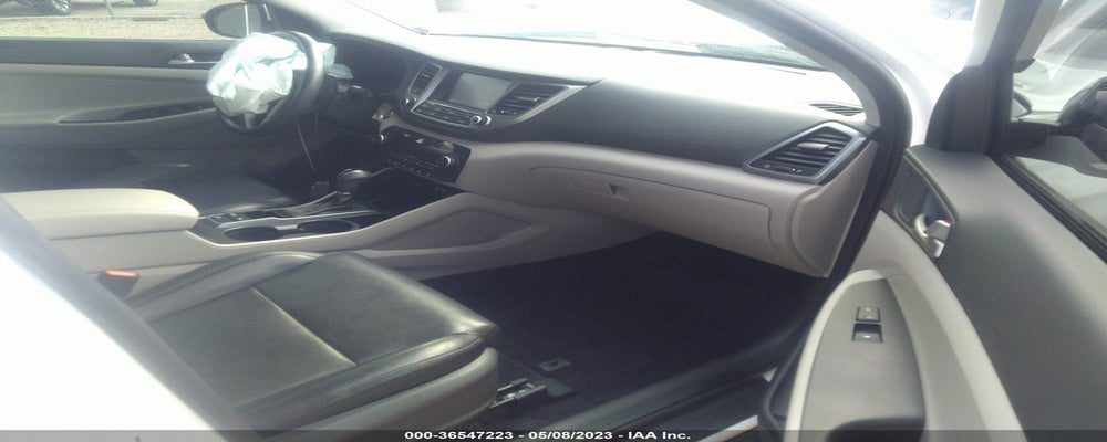 KM8J33A20JU818251 2018 HYUNDAI TUCSON photo no. 5