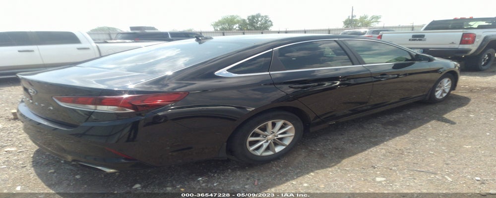 5NPE24AF7KH807566 2019 HYUNDAI SONATA photo no. 4