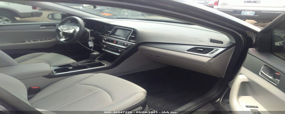 5NPE24AF7KH807566 2019 HYUNDAI SONATA photo no. 5