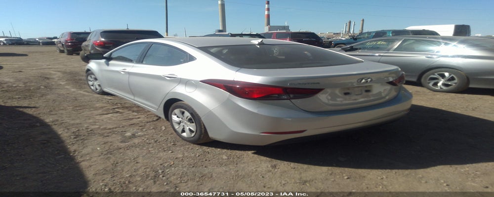 5NPDH4AE4GH718871 2016 HYUNDAI ELANTRA photo no. 3