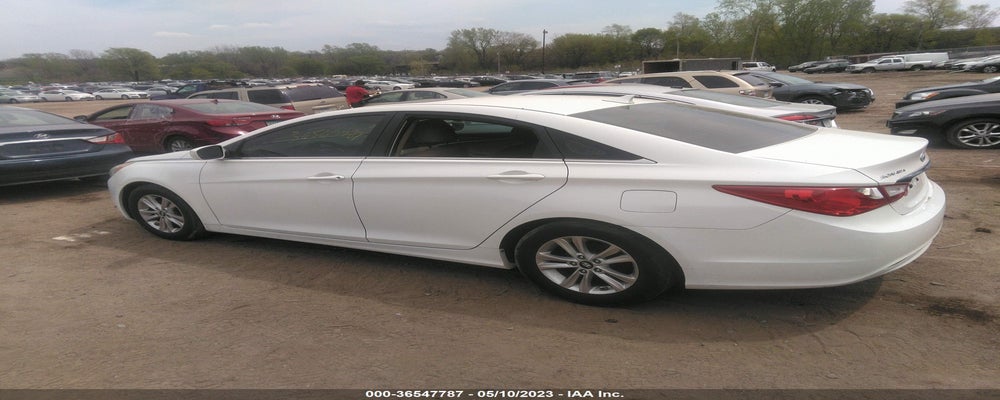 5NPEB4AC0BH024045 2011 HYUNDAI SONATA photo no. 6