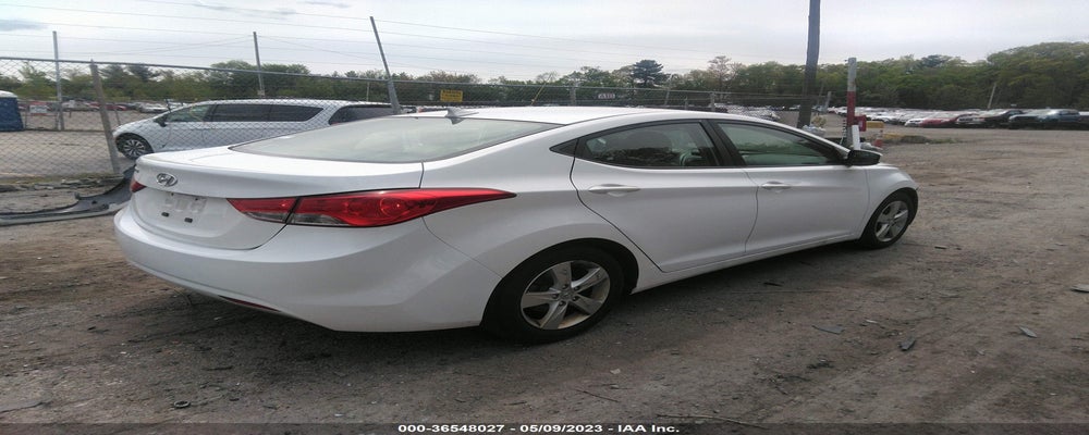 5NPDH4AE7DH237802 2013 HYUNDAI ELANTRA photo no. 4