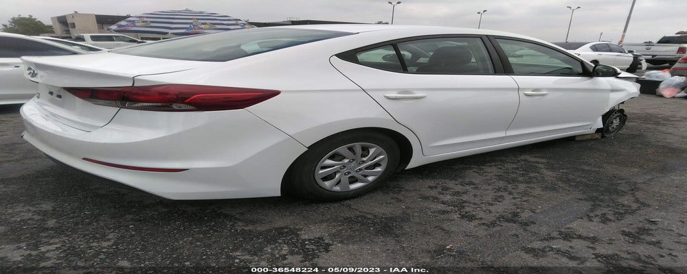 5NPD74LF8JH333488 2018 HYUNDAI ELANTRA photo no. 4