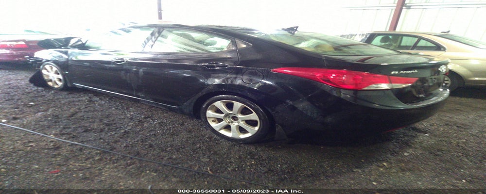 5NPDH4AE9DH269232 2013 HYUNDAI ELANTRA photo no. 3