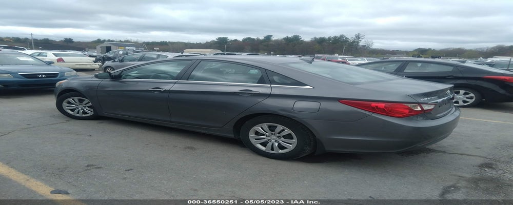 5NPEB4AC6BH113487 2011 HYUNDAI SONATA photo no. 3