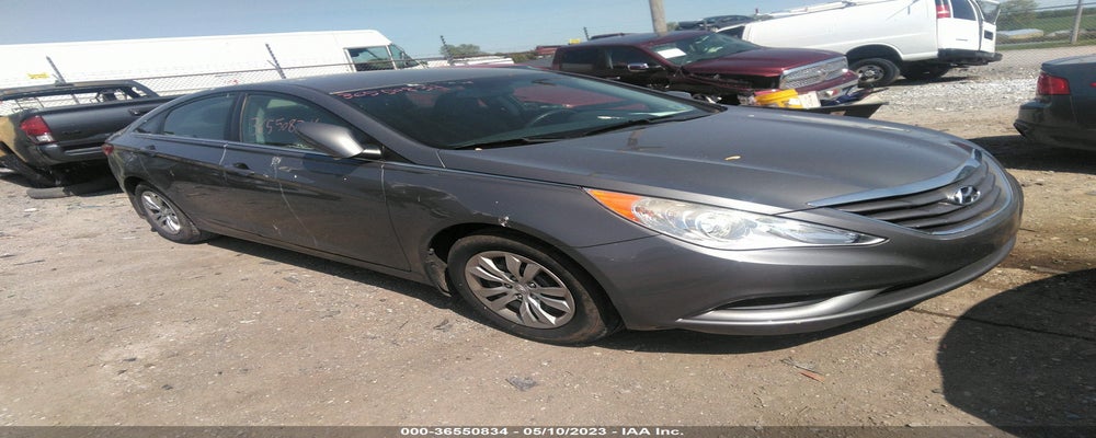 5NPEB4AC0DH572341 2013 HYUNDAI SONATA photo no. 1