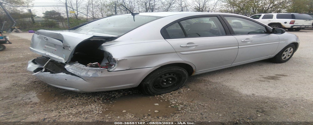 KMHCN4AC2BU553125 2011 HYUNDAI ACCENT photo no. 4