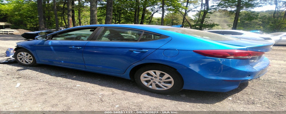 KMHD74LF2HU393231 2017 HYUNDAI ELANTRA photo no. 3