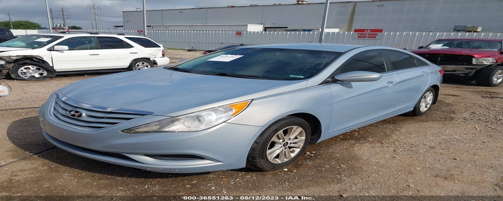 5NPEB4ACXDH644033 2013 HYUNDAI SONATA photo no. 2