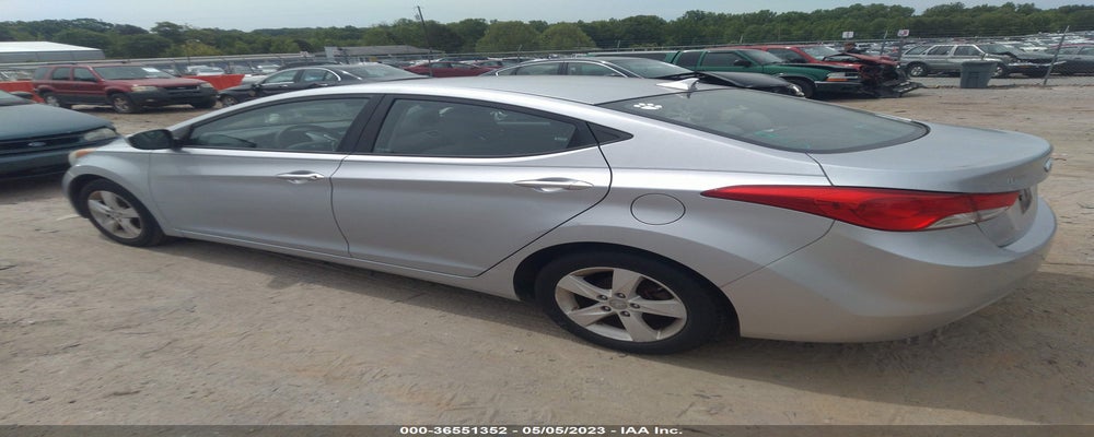 5NPDH4AE8BH046029 2011 HYUNDAI ELANTRA photo no. 3