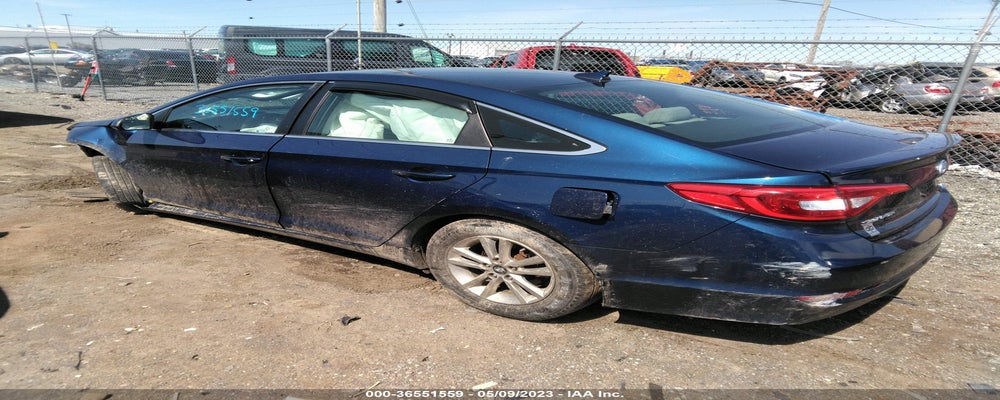 5NPE24AF1FH129533 2015 HYUNDAI SONATA photo no. 3