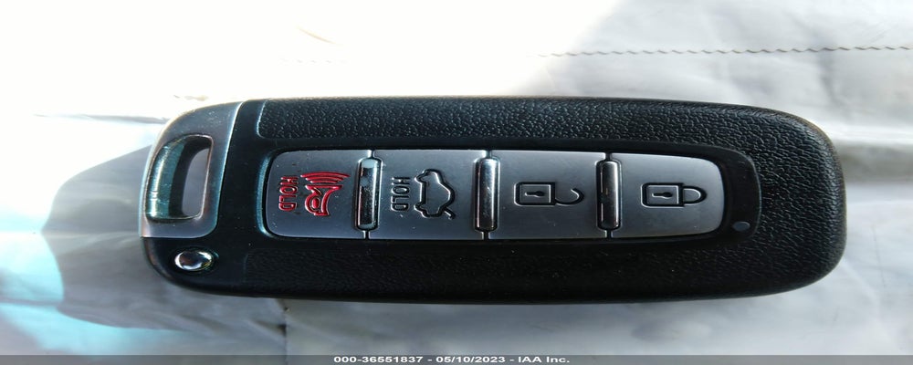 KMHGC4DD8CU206931 2012 HYUNDAI GENESIS photo no. 11