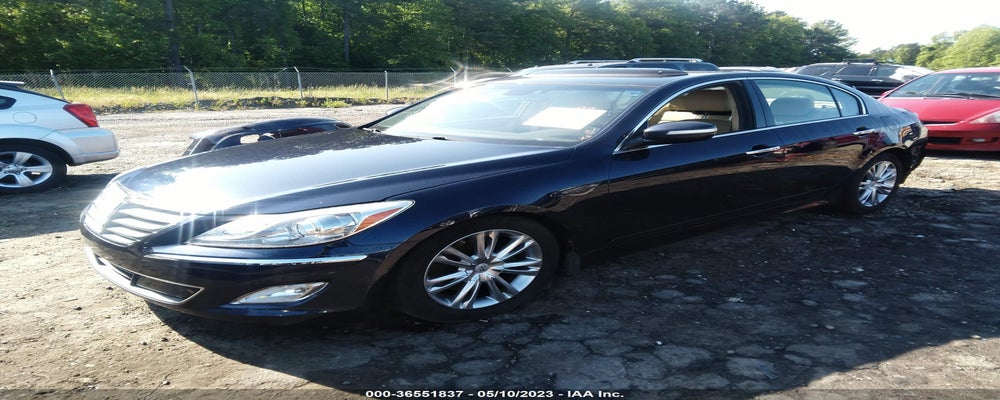 KMHGC4DD8CU206931 2012 HYUNDAI GENESIS photo no. 2
