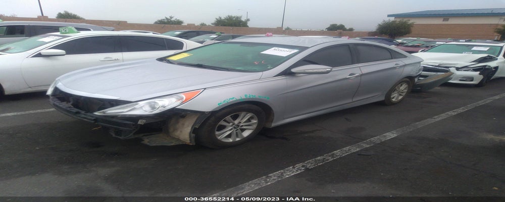 5NPEB4AC8EH857547 2014 HYUNDAI SONATA photo no. 2