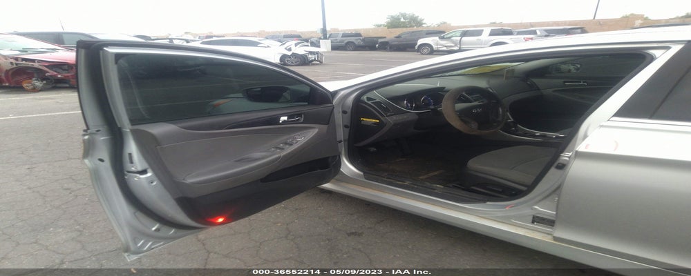 5NPEB4AC8EH857547 2014 HYUNDAI SONATA photo no. 5