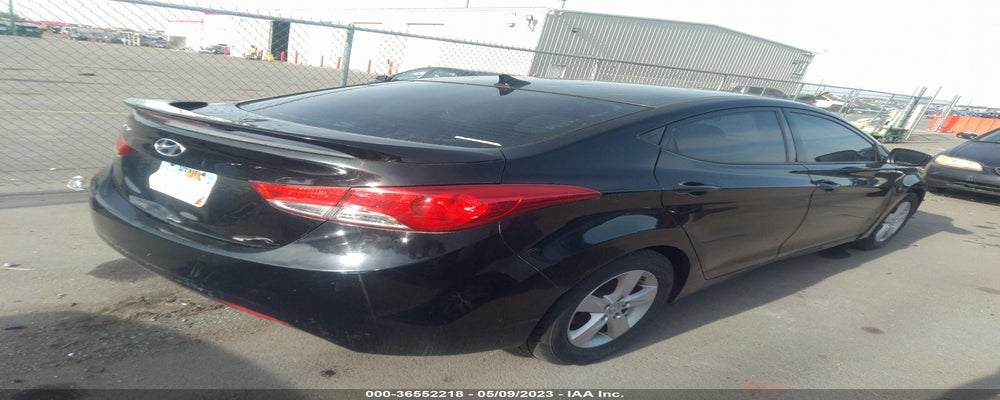5NPDH4AE7DH333378 2013 HYUNDAI ELANTRA photo no. 4