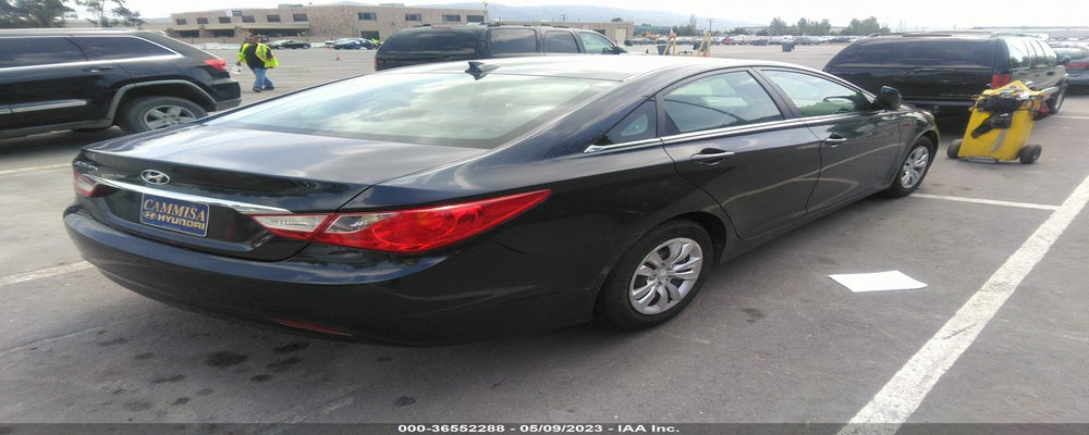 5NPEB4AC1CH366279 2012 HYUNDAI SONATA photo no. 4