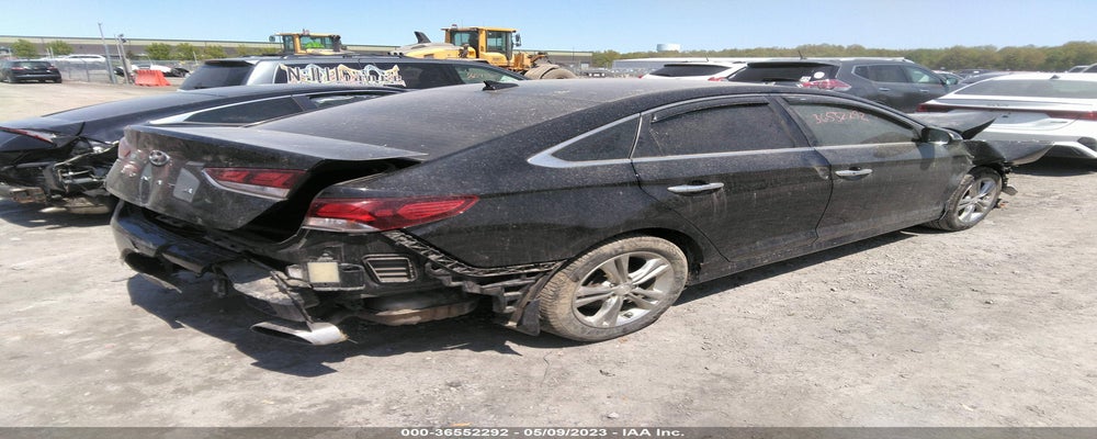 5NPE34AF0JH617331 2018 HYUNDAI SONATA photo no. 4