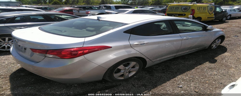 5NPDH4AE7DH442942 2013 HYUNDAI ELANTRA photo no. 4