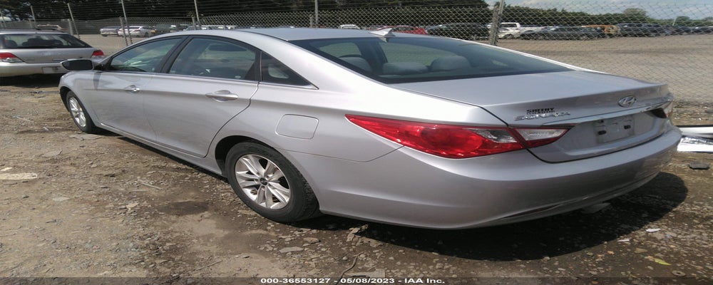 5NPEB4ACXCH503266 2012 HYUNDAI SONATA photo no. 3