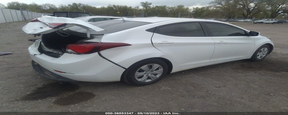5NPDH4AE4GH687167 2016 HYUNDAI ELANTRA photo no. 4
