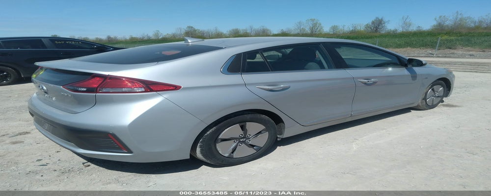 KMHC75LC6LU242909 2020 HYUNDAI IONIQ HYBRID photo no. 4